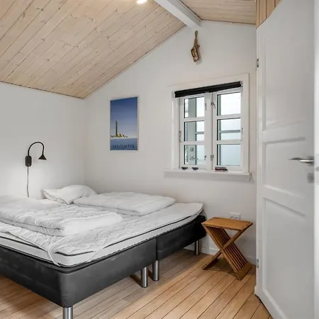 Сasa de vacaciones Tian - 1km From The Sea By Interhome